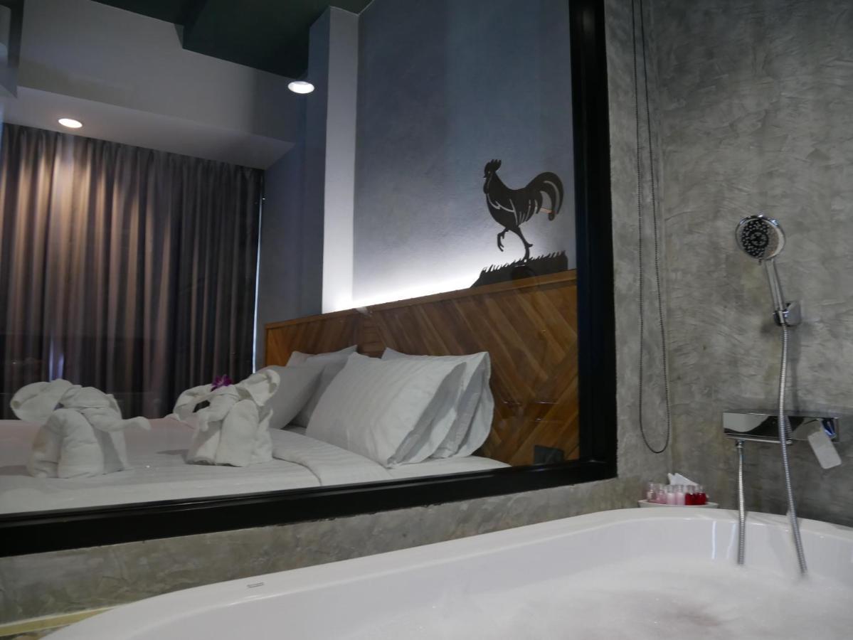 Ou Hotel Пхітсанулок Екстер'єр фото